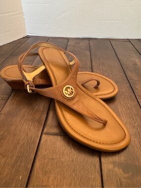 Leather Upper T-Strap Camel MICHAEL Michael Kors Ramona Wedge Sandals Sz 7.5